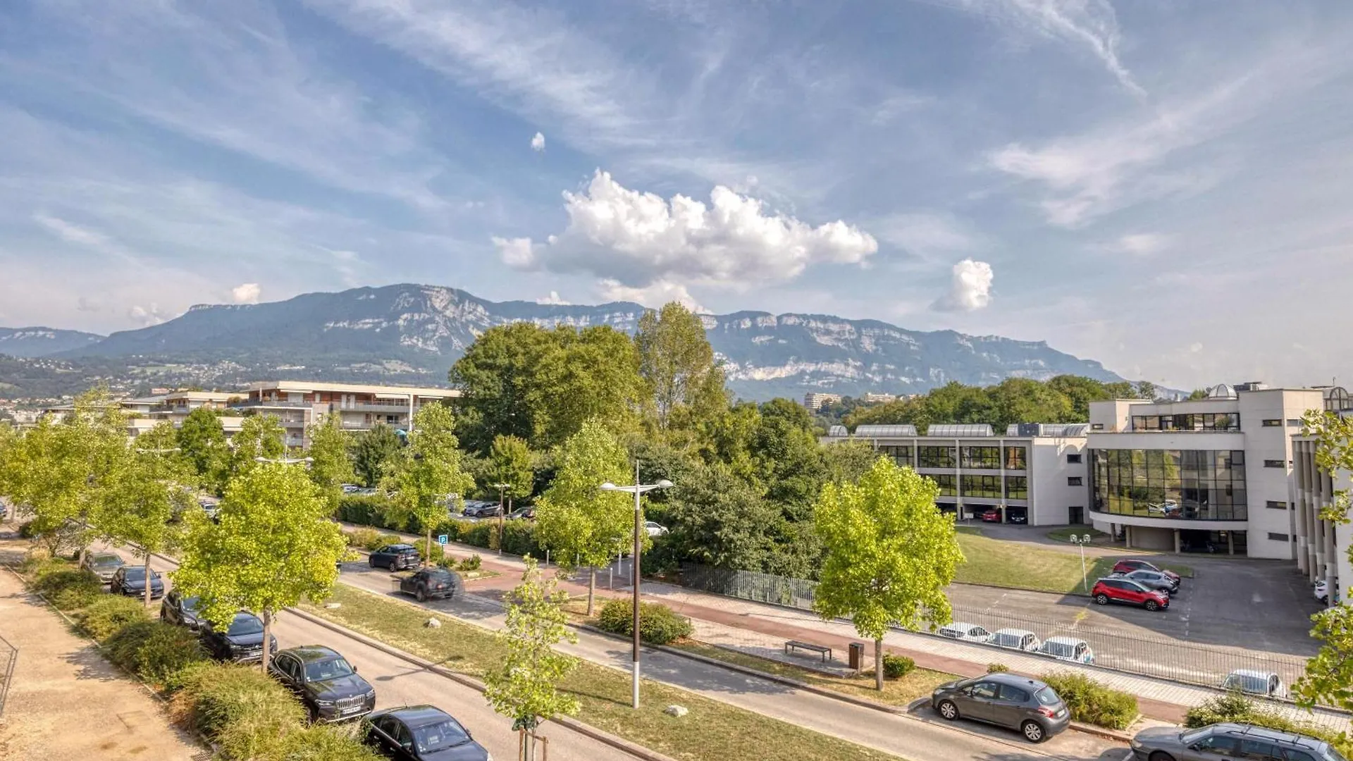 Kosy Appart'Hotels - Residence Du Lac Aix-les-Bains 3*,