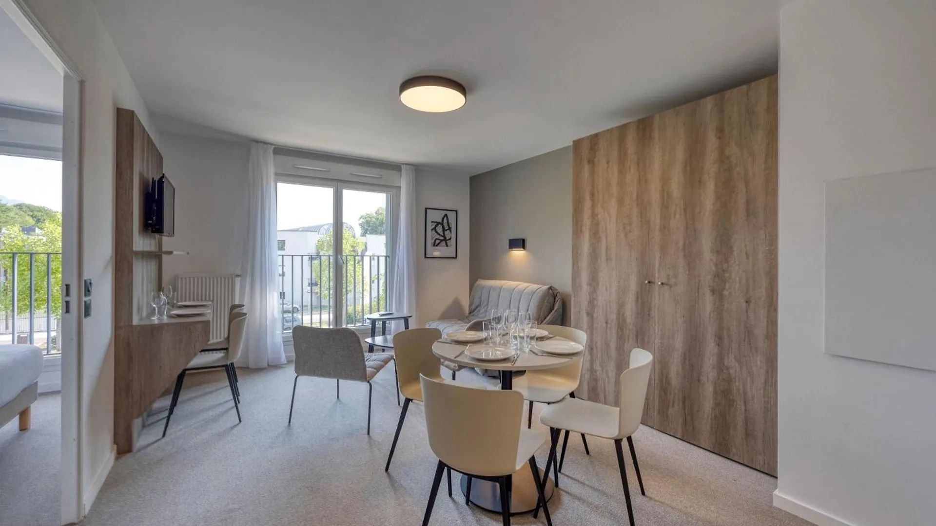 Kosy Appart'Hotels - Residence Du Lac Aix-les-Bains